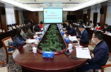 国家档案局经科司企业处调研中国石油科研档案工作